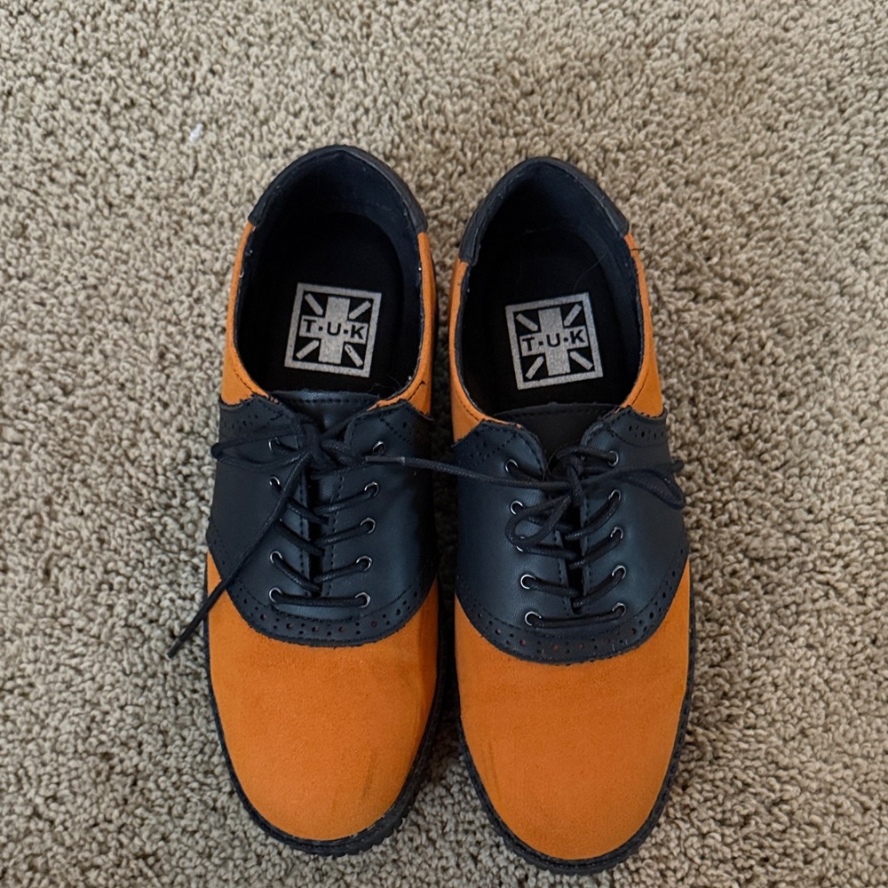 T.U.K Unisex Bold Orange and Black Oxfords